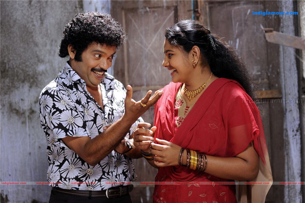Manikyakallu Movie hd photo