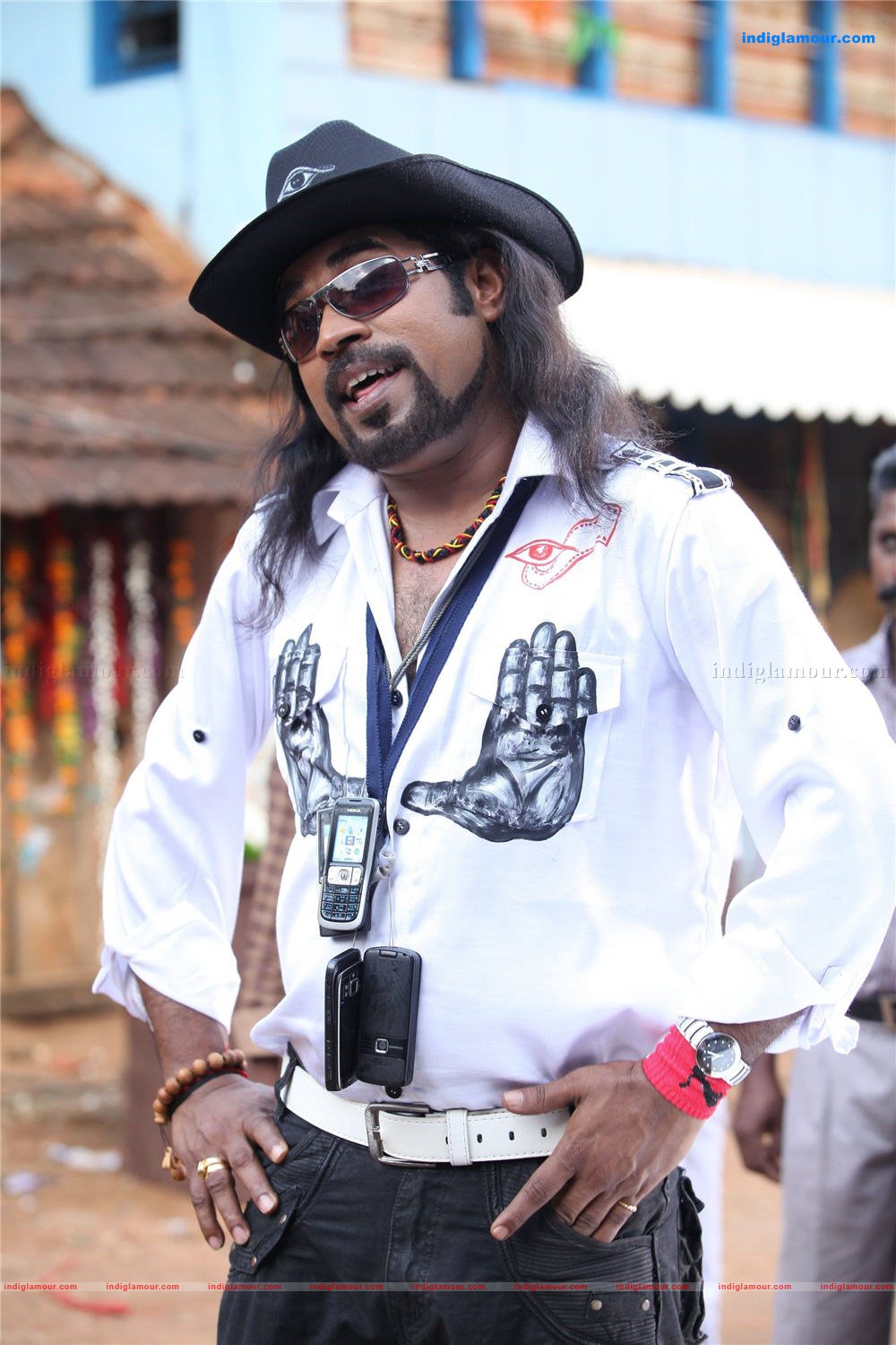 Nadakame Ulagam Movie hd photo