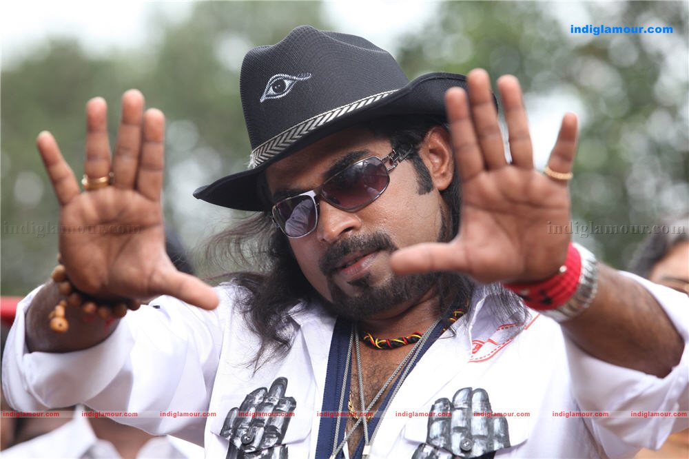 Nadakame Ulagam Movie hd photo