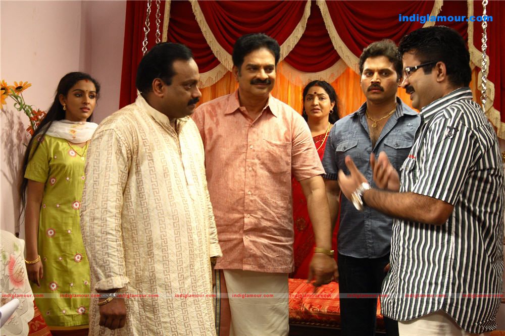 Female Unni Krishnan Movie hd photo