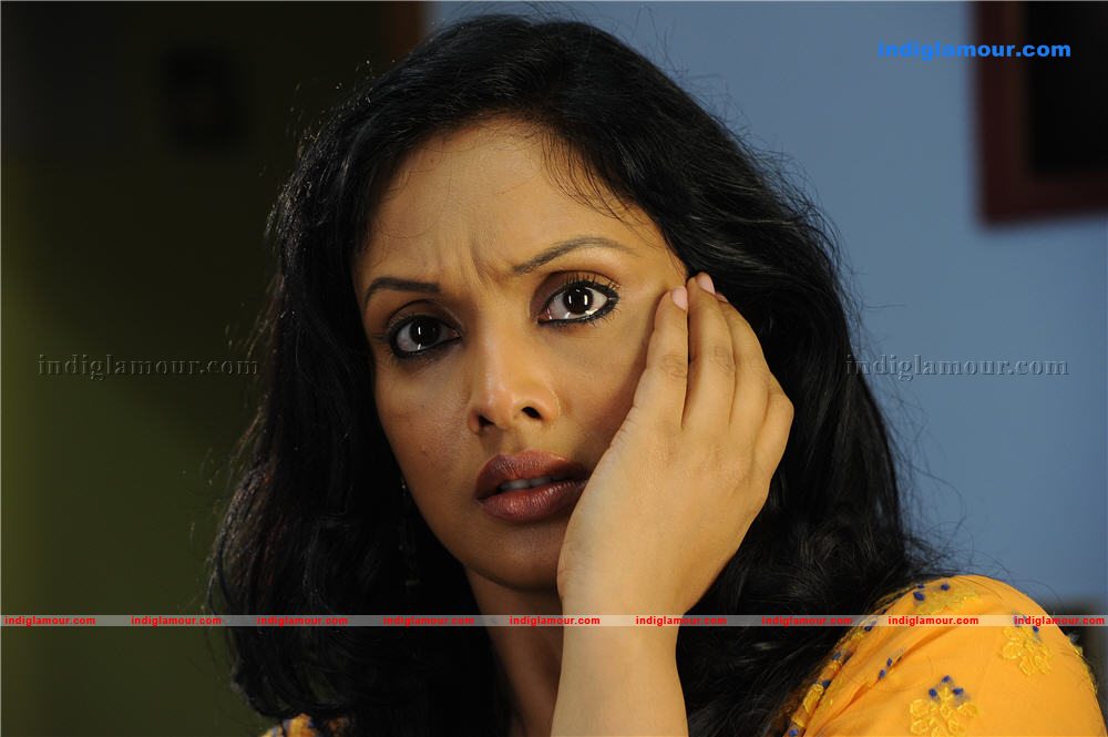 Pachuvum Kovalanum Movie hd photo