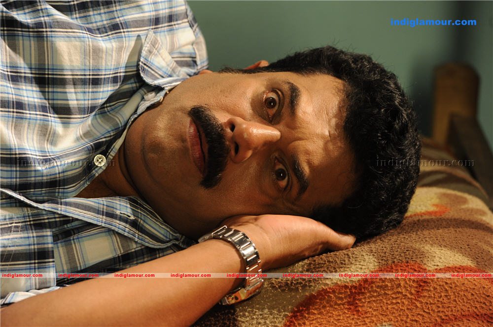 Pachuvum Kovalanum Movie hd photo