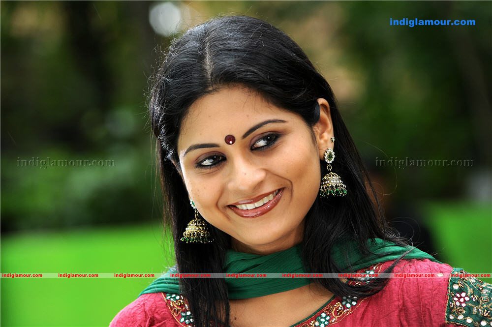 Pachuvum Kovalanum Movie hd photo
