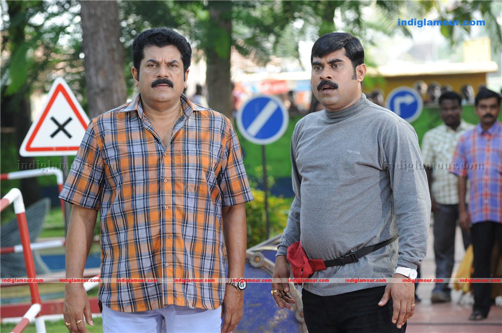 Pachuvum Kovalanum Movie hd photo