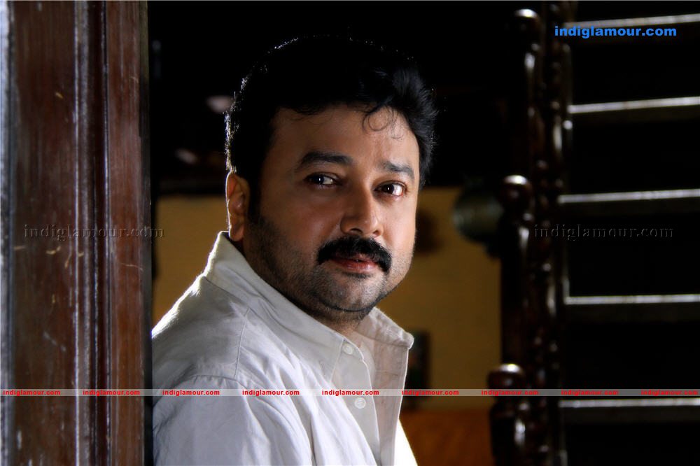 Ulakam Chuttum Vaaliban Movie hd photo