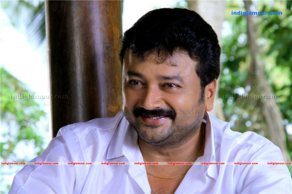 Ulakam Chuttum Vaaliban Movie hd photo