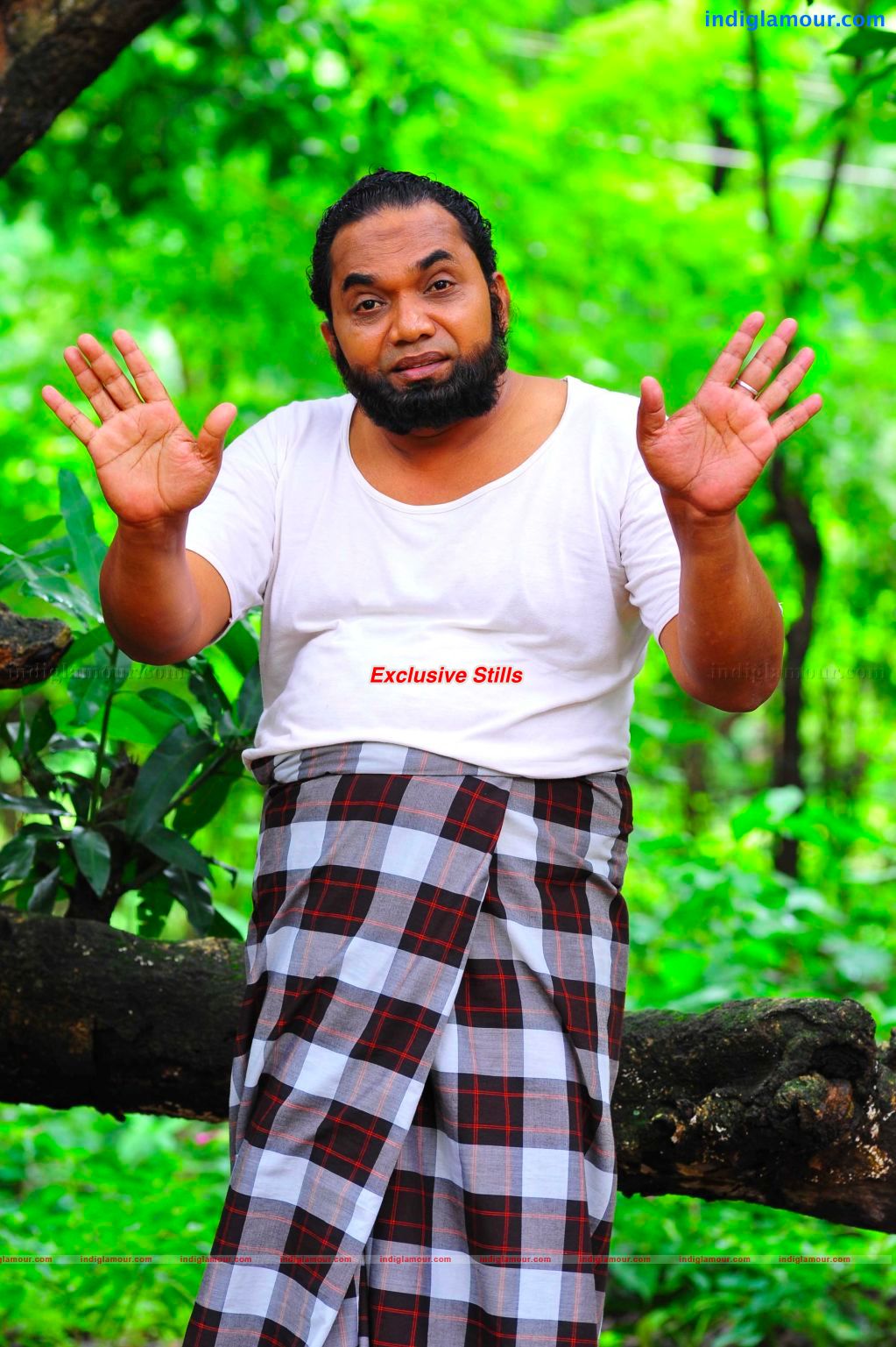 Nalla Bharya Movie hd photo