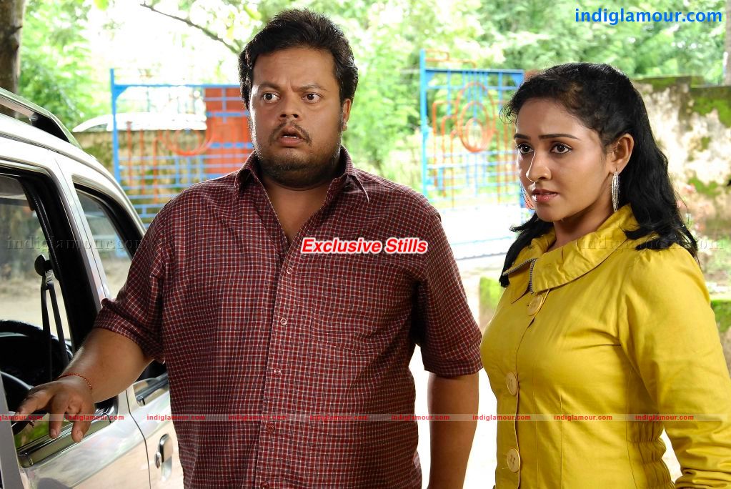 Nalla Bharya Movie hd photo