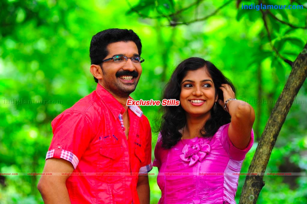 Nalla Bharya Movie hd photo