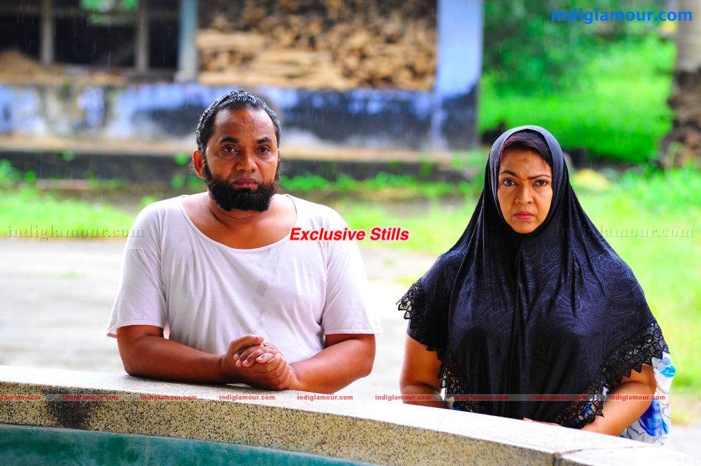 Nalla Bharya Movie hd photo