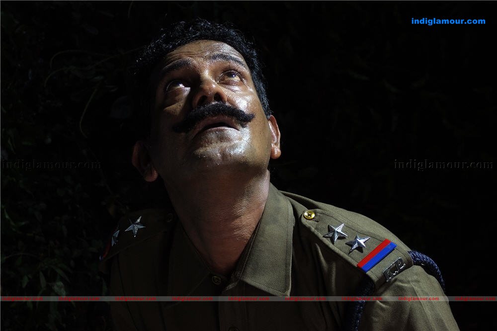 Ee Ravum Pakalum Movie hd photo