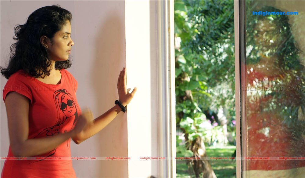Ee Ravum Pakalum Movie hd photo