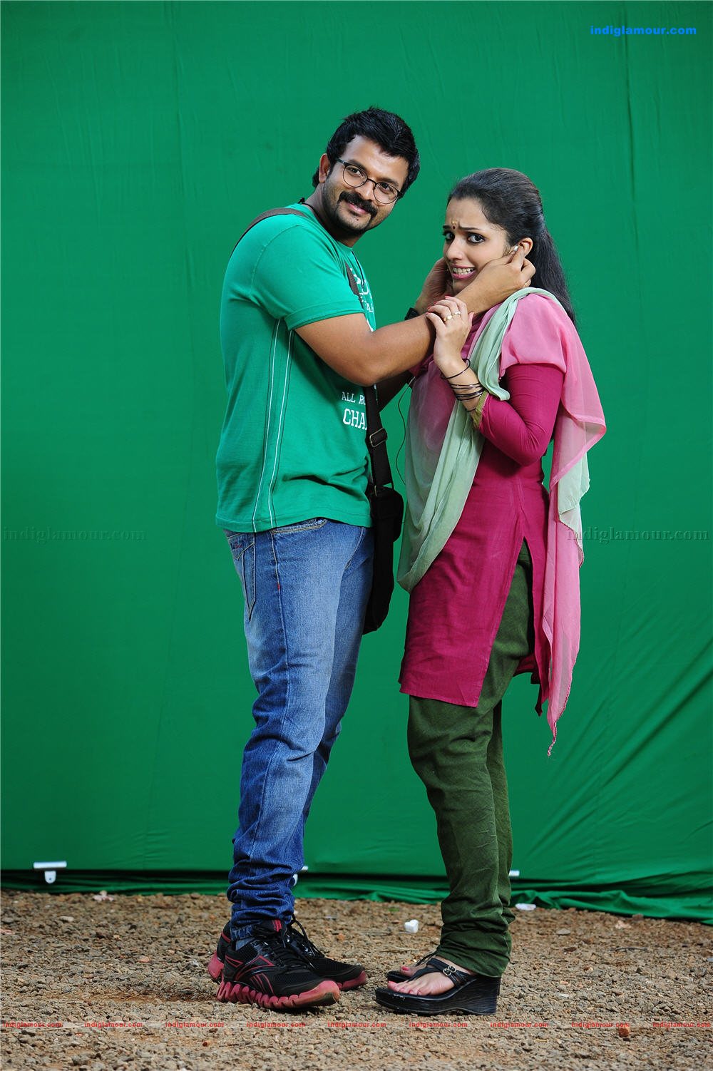 Vadhyar Movie hd photo