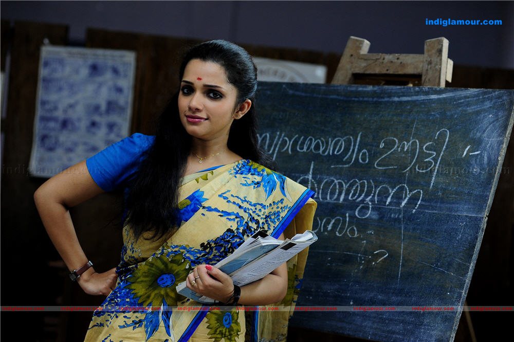 Vadhyar Movie hd photo