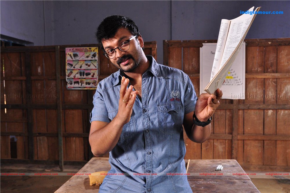 Vadhyar Movie hd photo