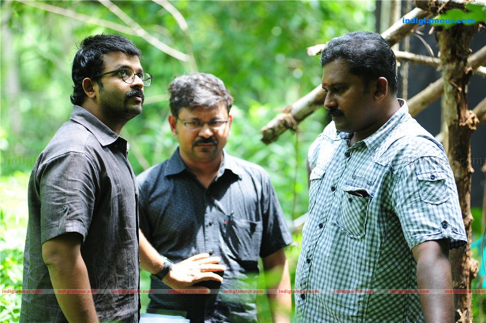 Vadhyar Movie hd photo