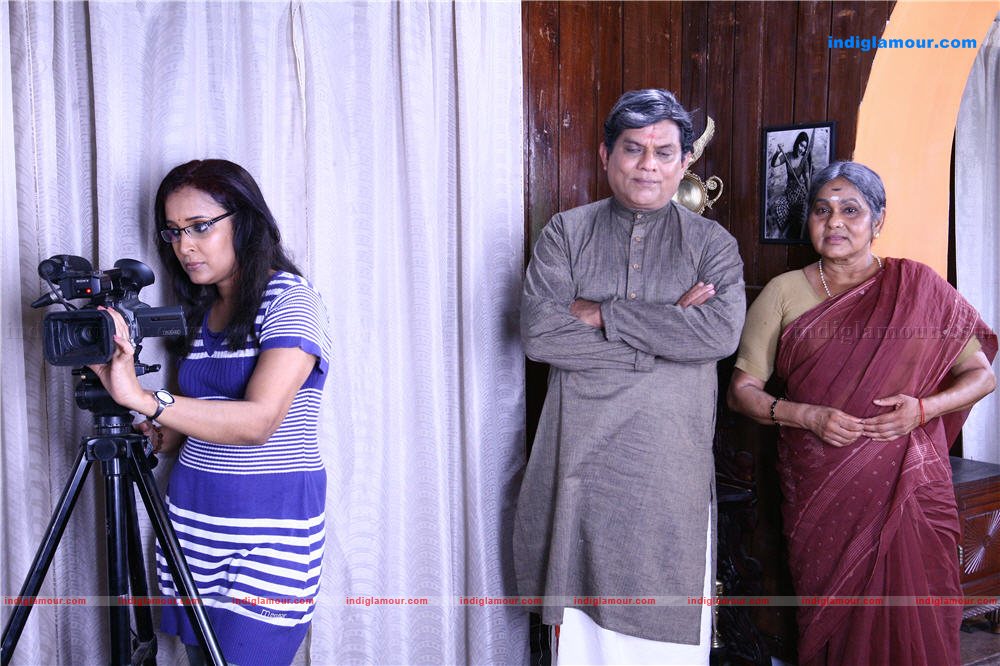 Nayika Movie hd photo