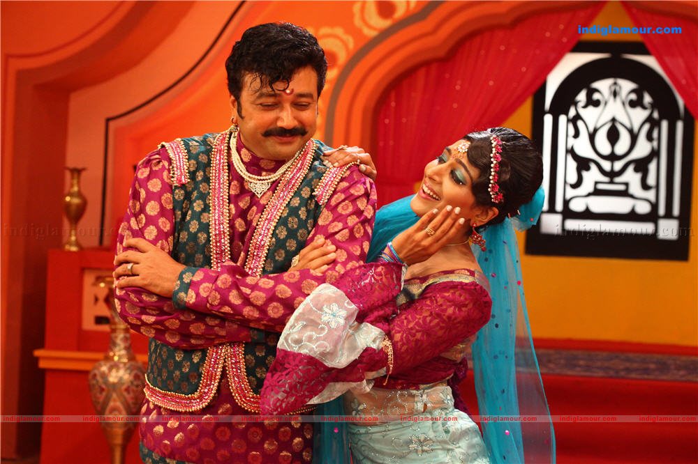 Nayika Movie hd photo