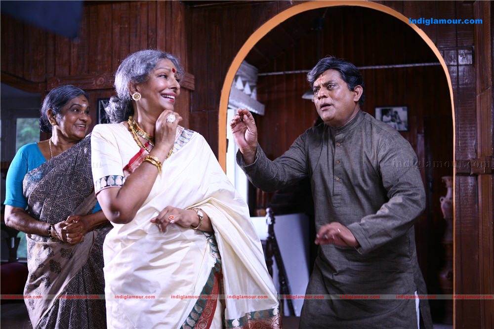 Nayika Movie hd photo