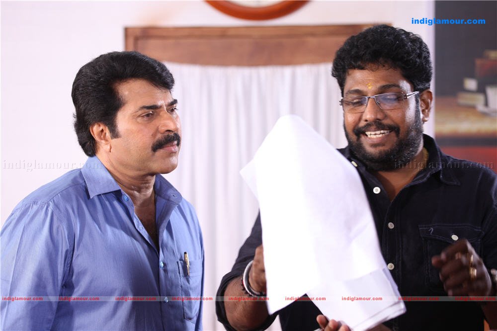 The King and Commissioner Movie hd photo
