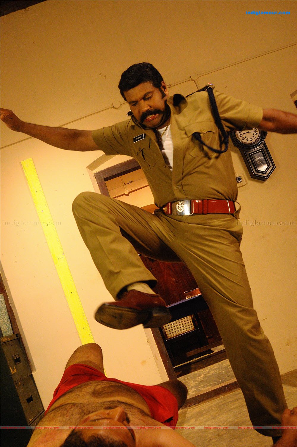 Manushya Mrugam Movie hd photo