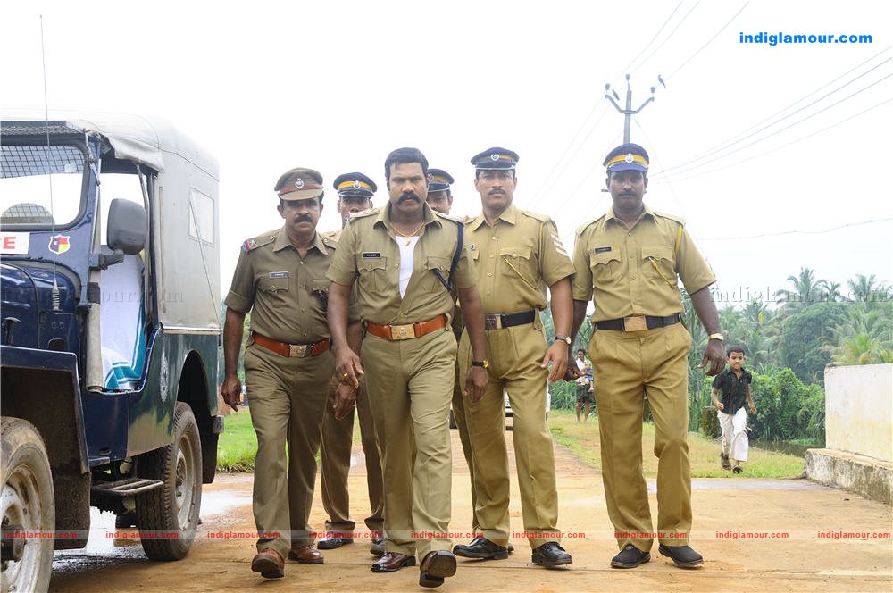 Manushya Mrugam Movie hd photo