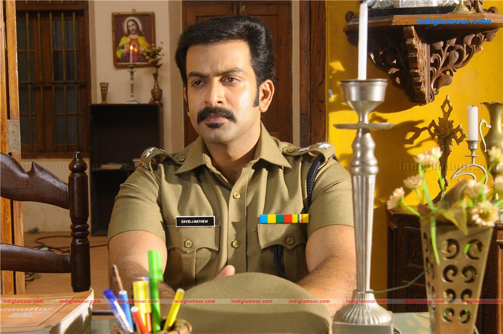Manushya Mrugam Movie hd photo