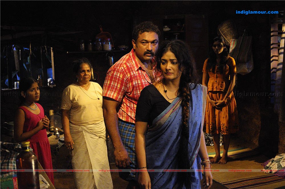 Manushya Mrugam Movie hd photo