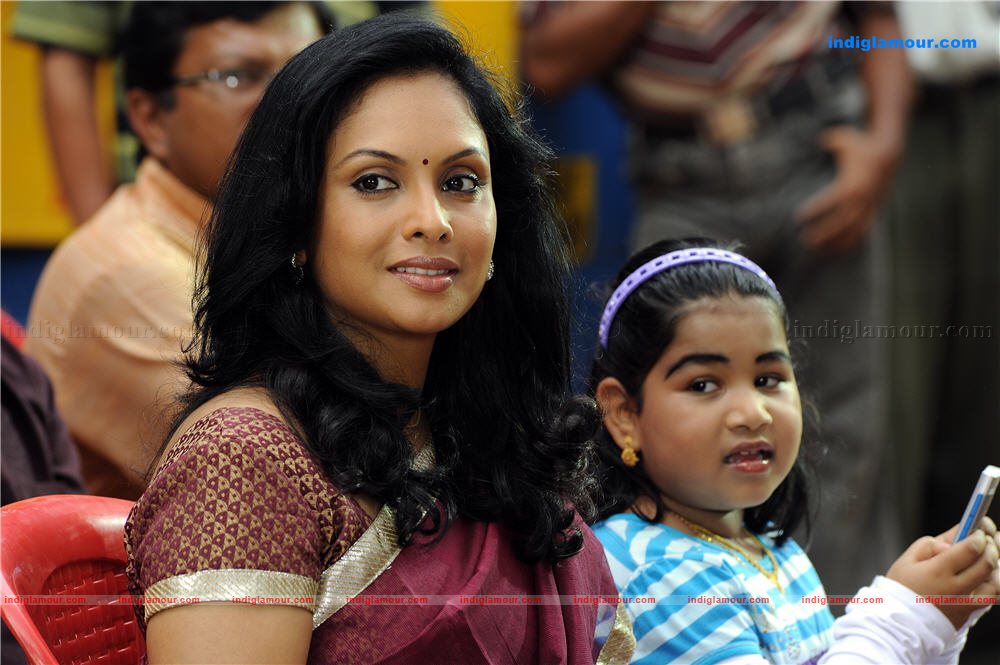 Pachuvum Kovalanum Movie hd photo