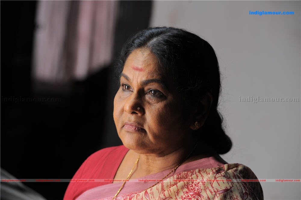 Manikyakallu Movie hd photo