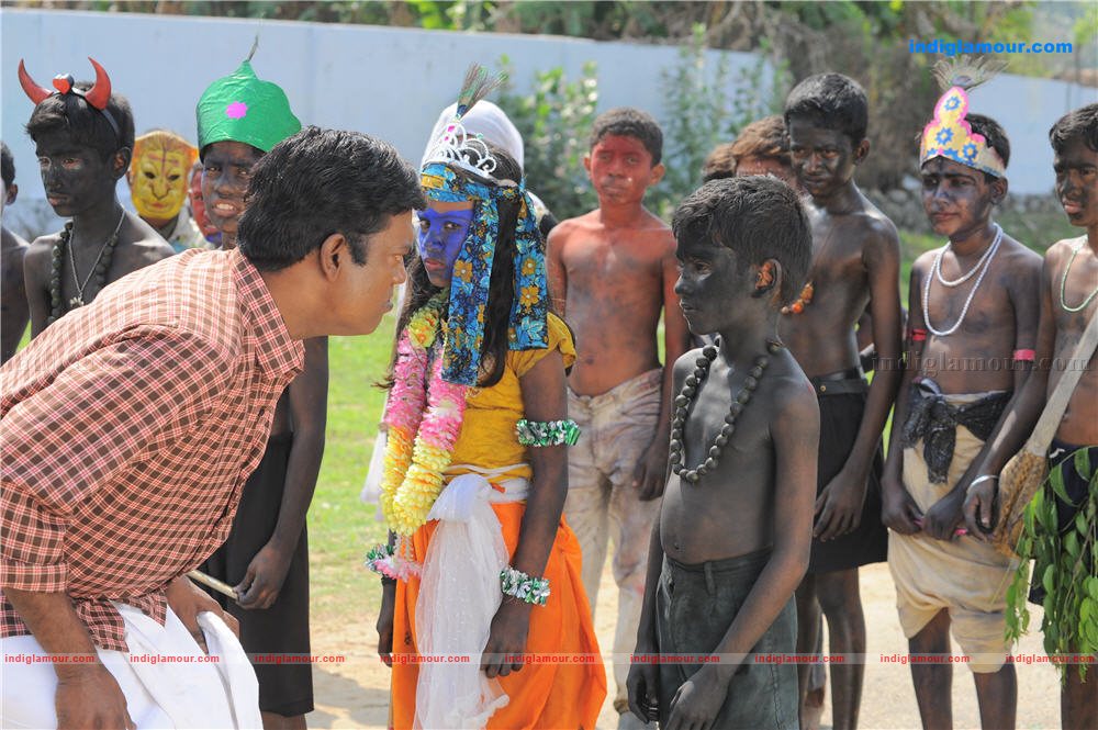 Manikyakallu Movie hd photo
