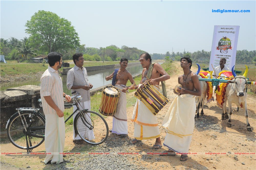Manikyakallu Movie hd photo