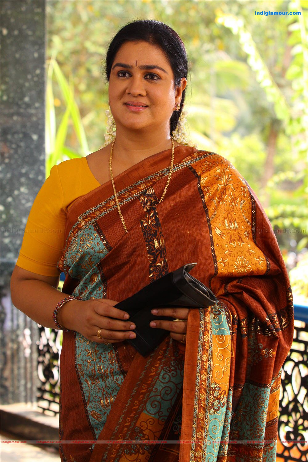 Kadhayile Nayika Movie hd photo