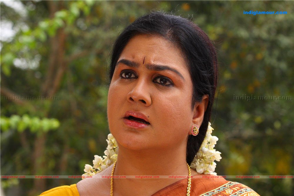Kadhayile Nayika Movie hd photo