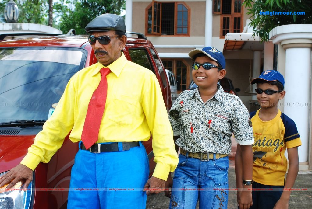 Kauthuka Lokam Movie hd photo