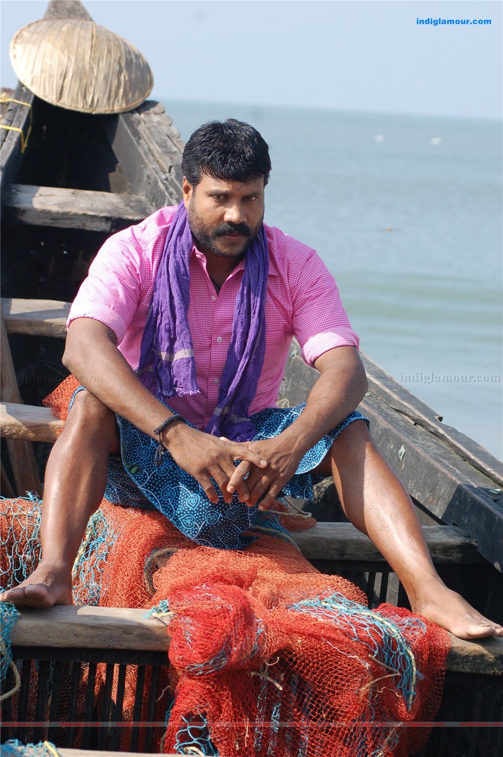 Azhakadal Movie hd photo