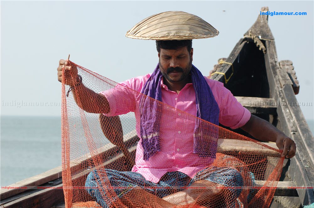 Azhakadal Movie hd photo