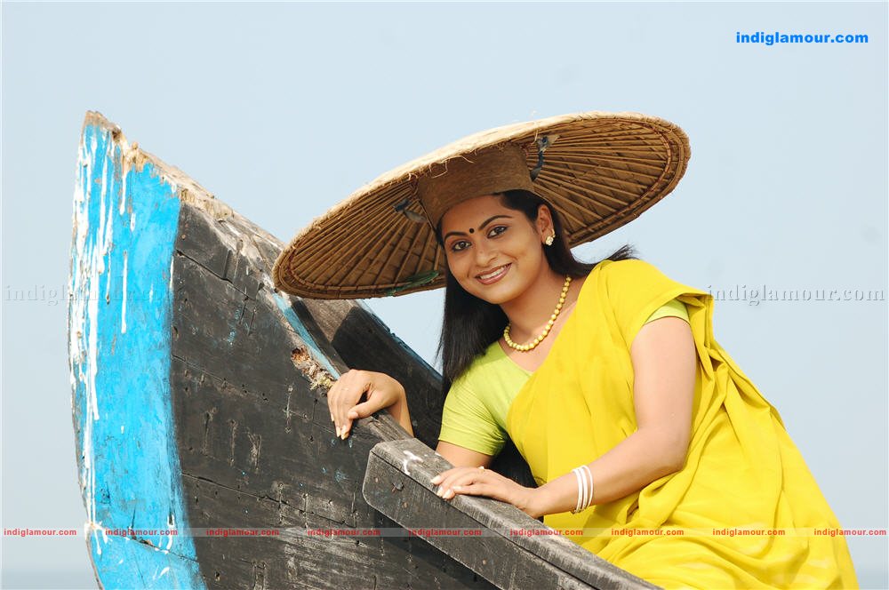 Azhakadal Movie hd photo