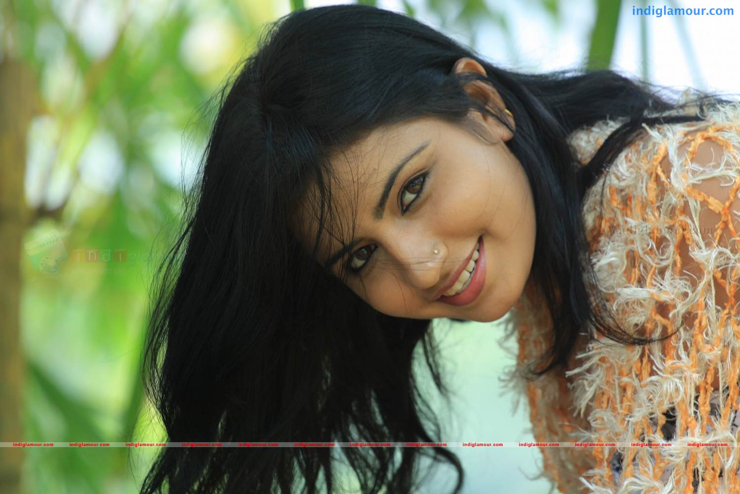 Kaathalparavakal Movie hd photo