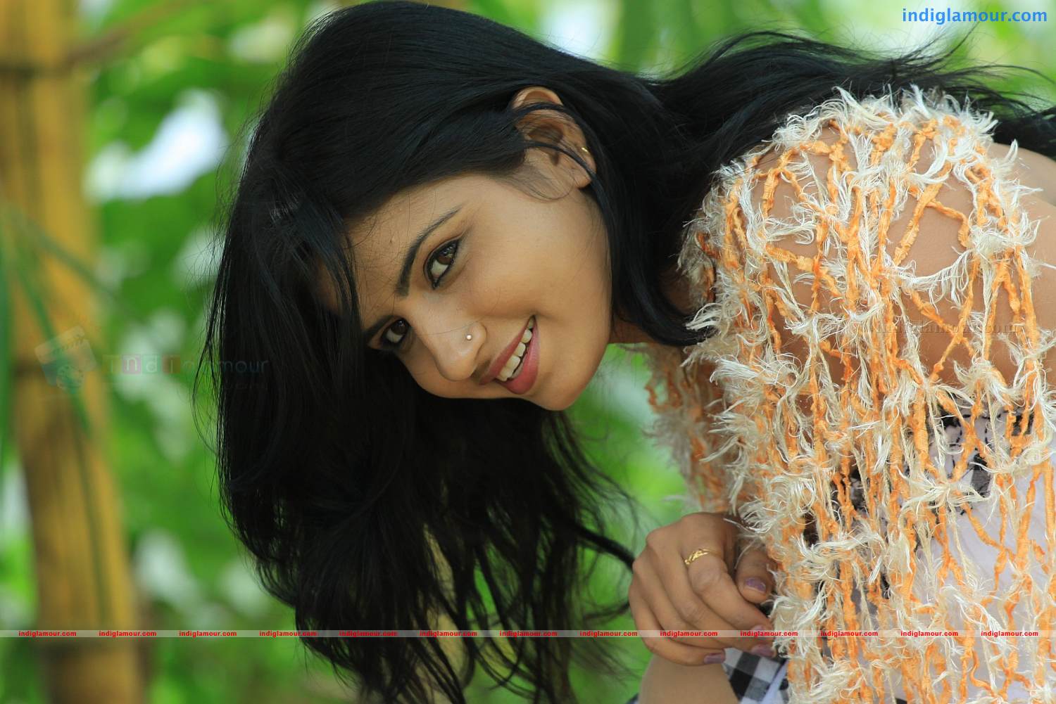 Kaathalparavakal Movie hd photo