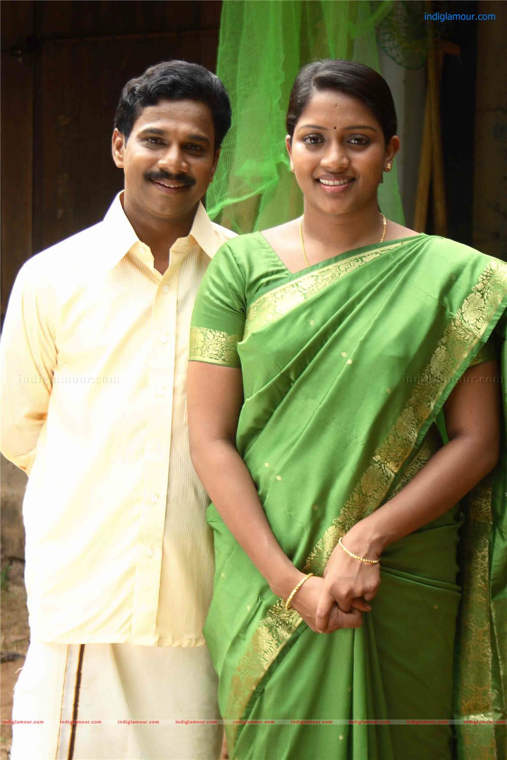 Puthiya Theerangal Movie hd photo
