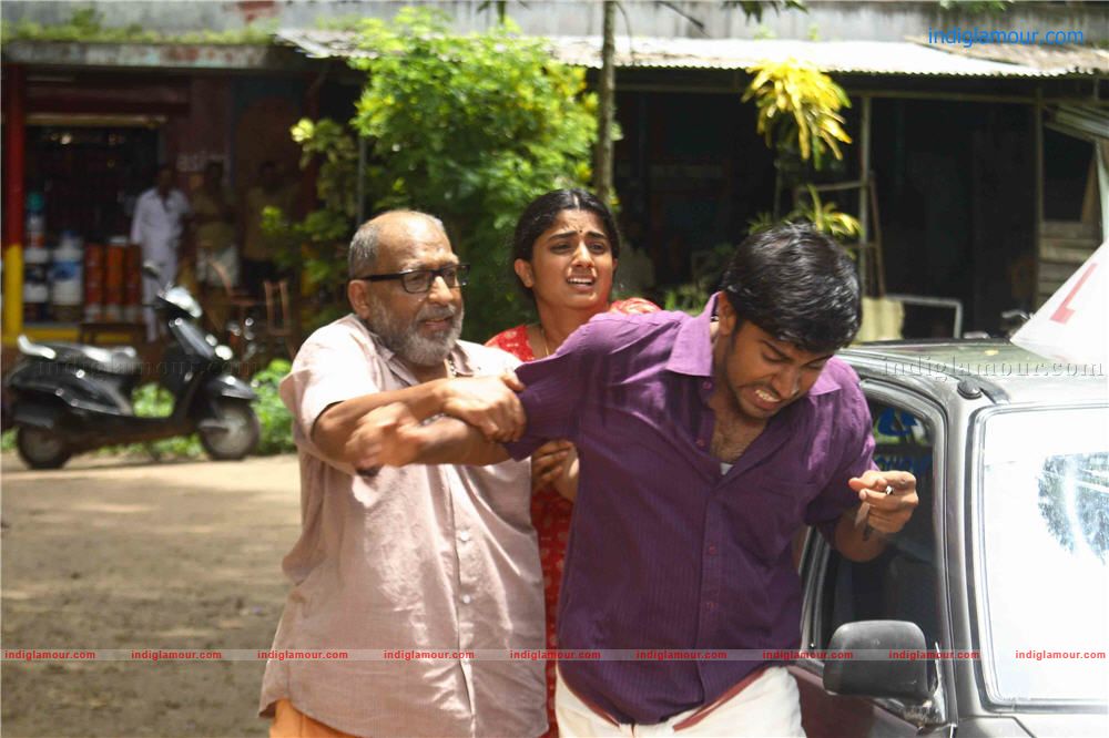 Puthiya Theerangal Movie hd photo