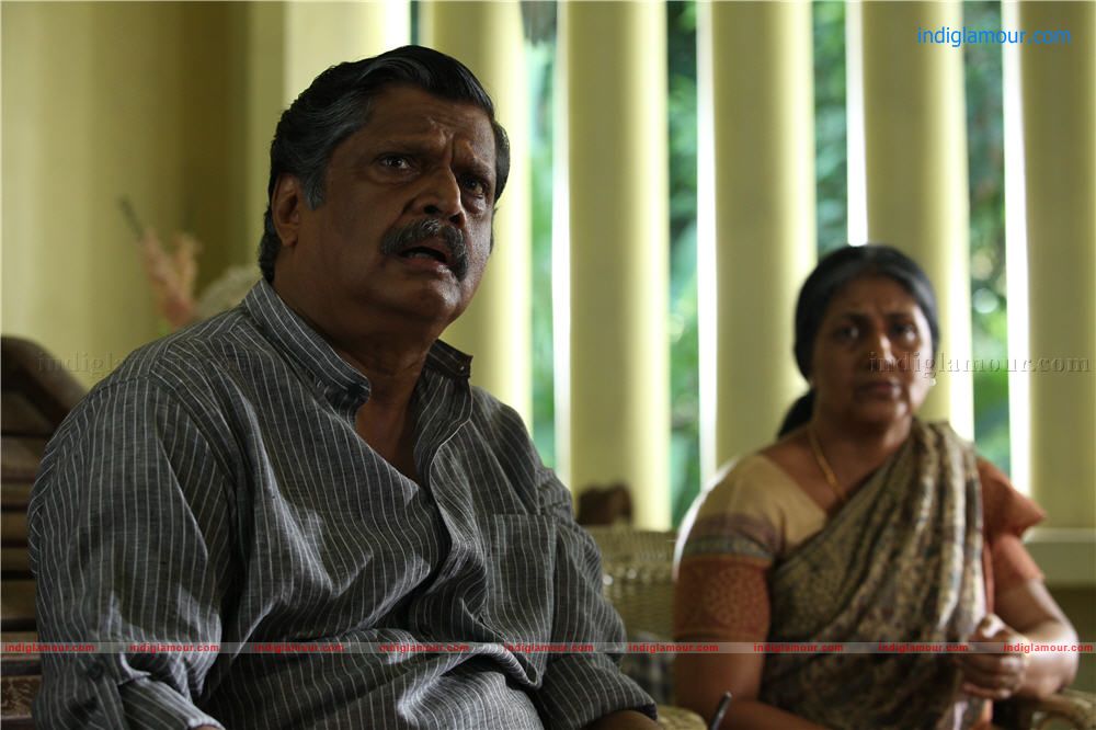 Ayaalum Njanum Thammil Movie hd photo