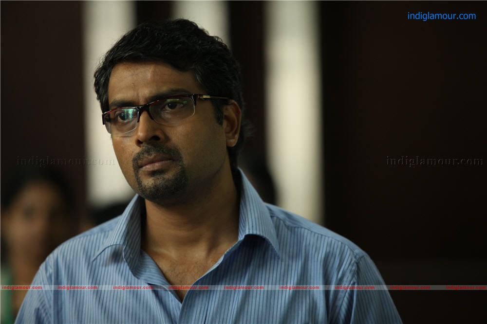 Ayaalum Njanum Thammil Movie hd photo
