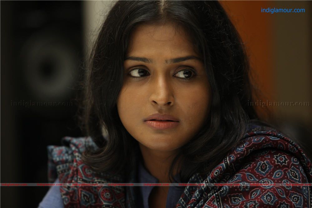 Ayaalum Njanum Thammil Movie hd photo