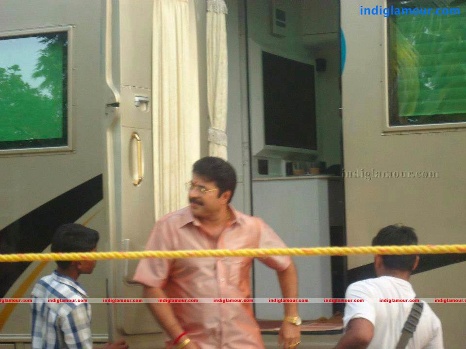 Kammath And Kammath  Movie hd photo