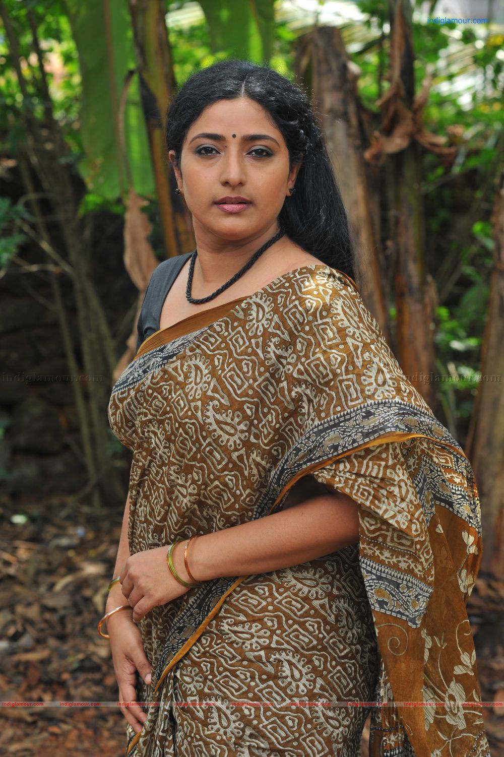 Mullamottum munthiricharum Movie hd photo