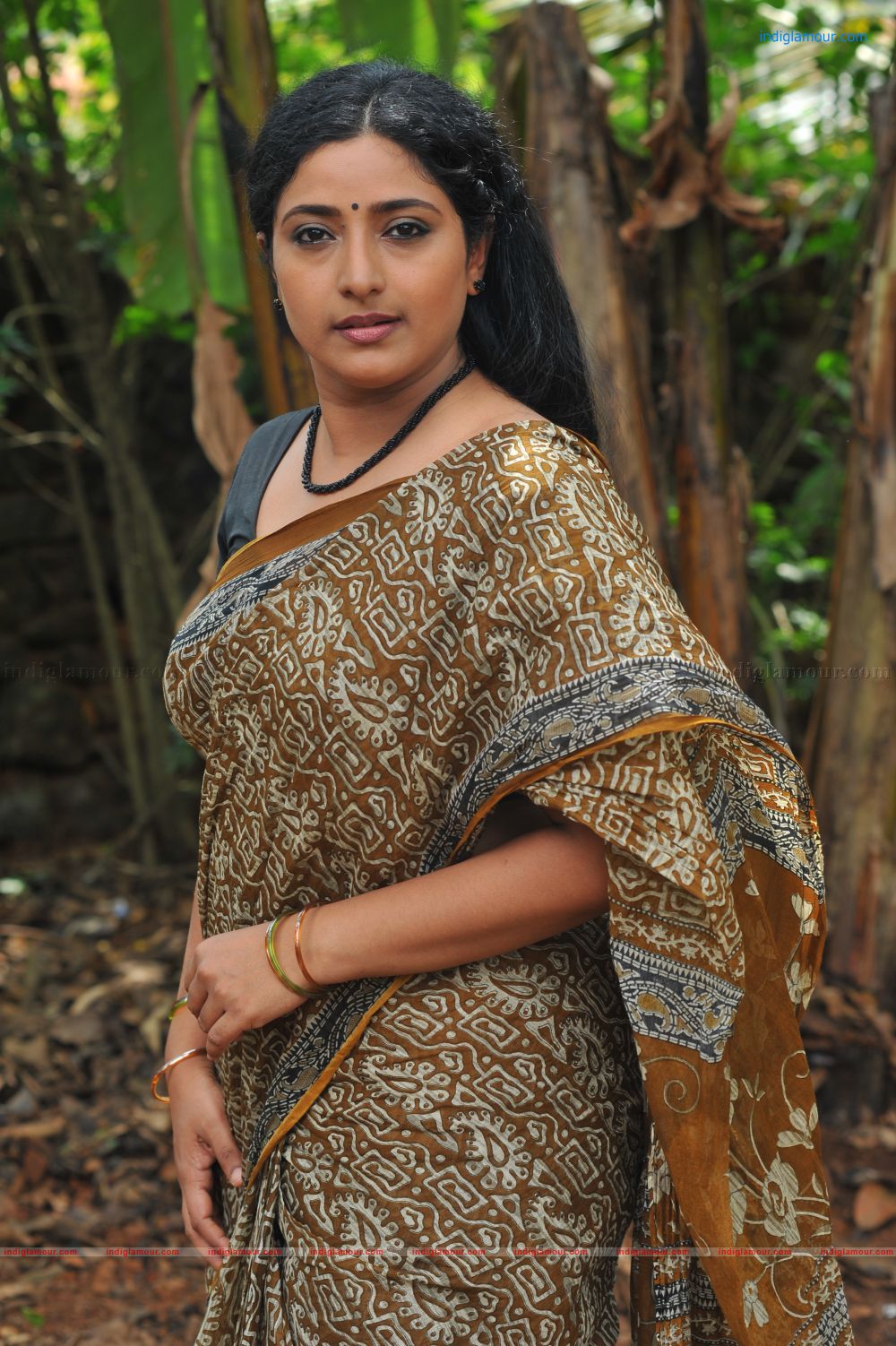 Mullamottum munthiricharum Movie hd photo