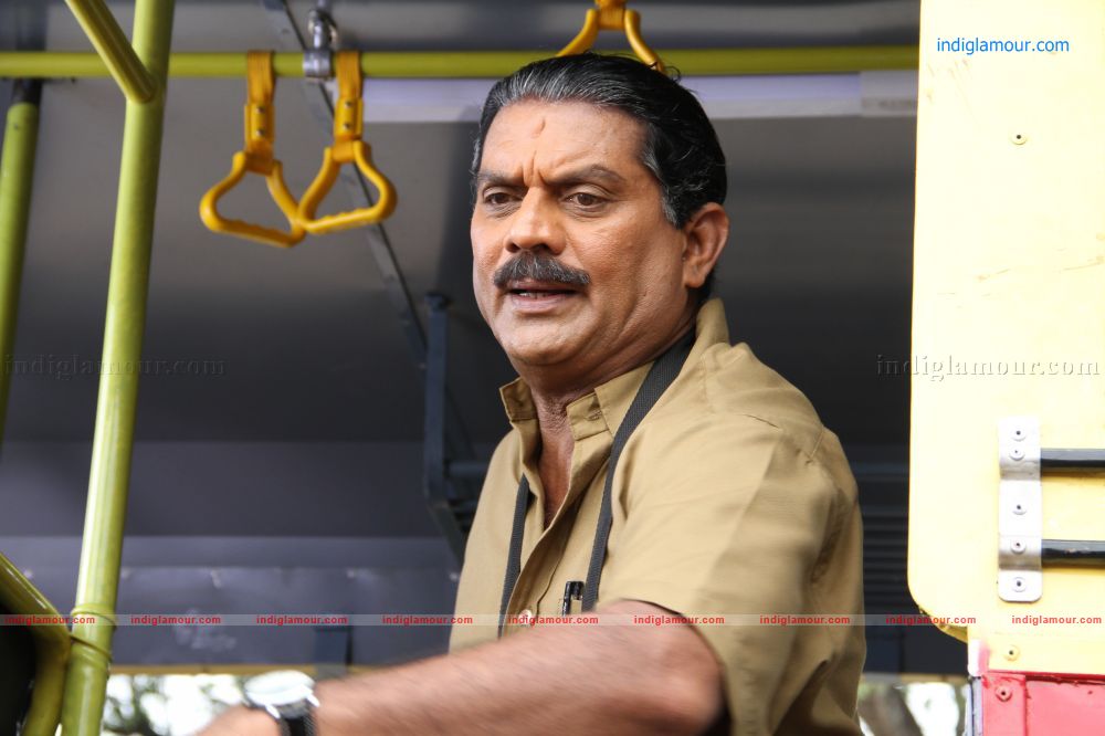 No.66 Madhura Bus Movie hd photo