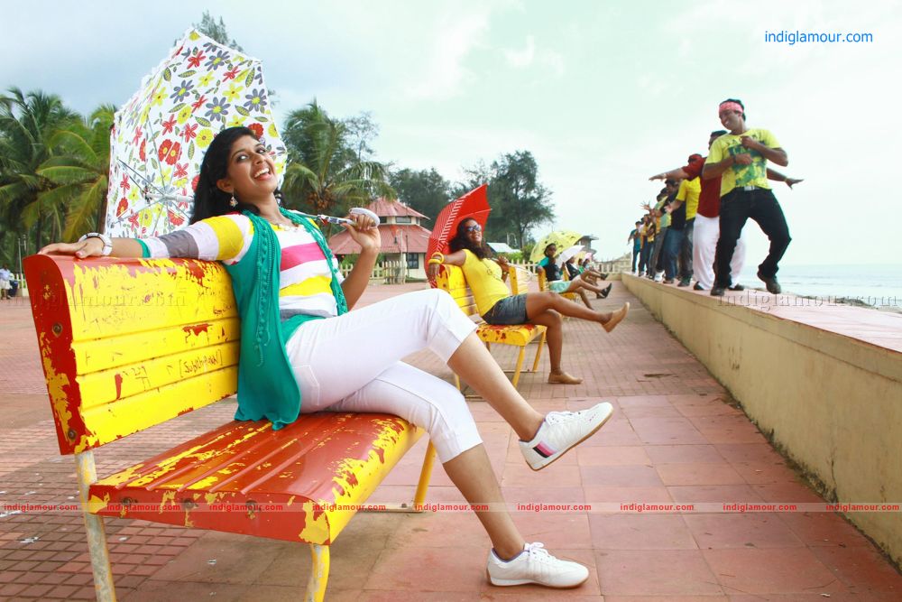 Ezham Suryan Movie hd photo